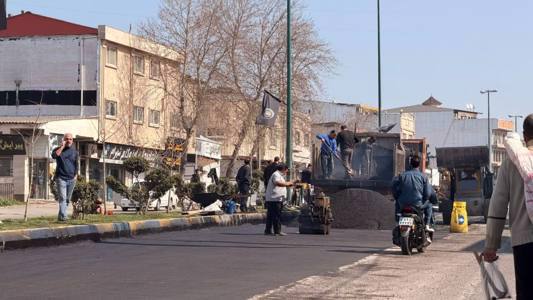 نهضت آسفالت شهری/  میدان شهیدان محمدزاده تا پل چهارم زیر روکش آسفالت